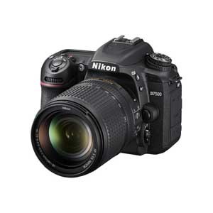 Nikon D7500 DSLR Camera with 18-140mm Lens